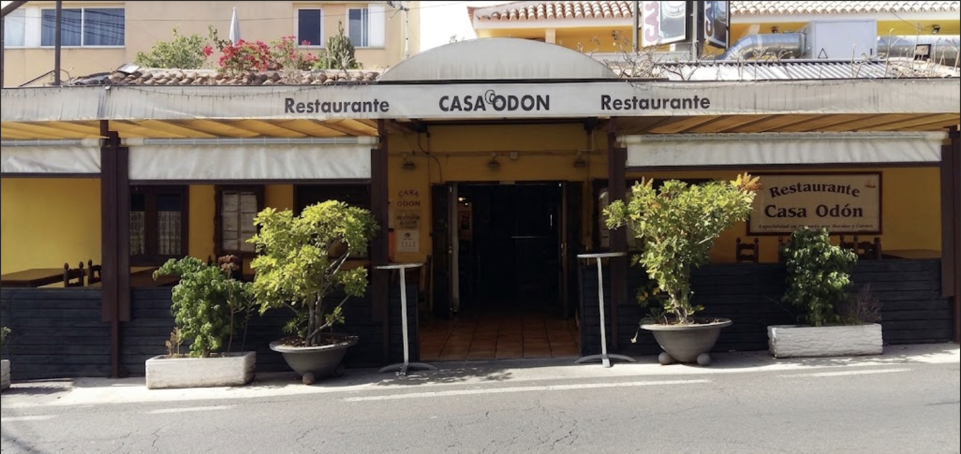 Fachada y exterior Casa Odón
